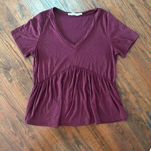 Magnolia South boutique tee, size small